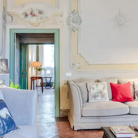 Casa Penelope Daire Lucca